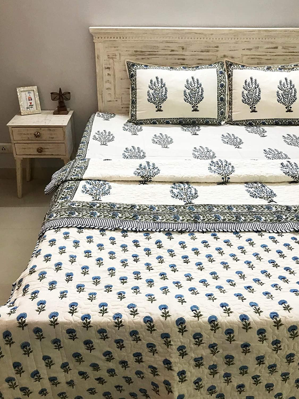 Panache Premium Cotton Block Print King Size Bedsheet + 2 Pillow Covers